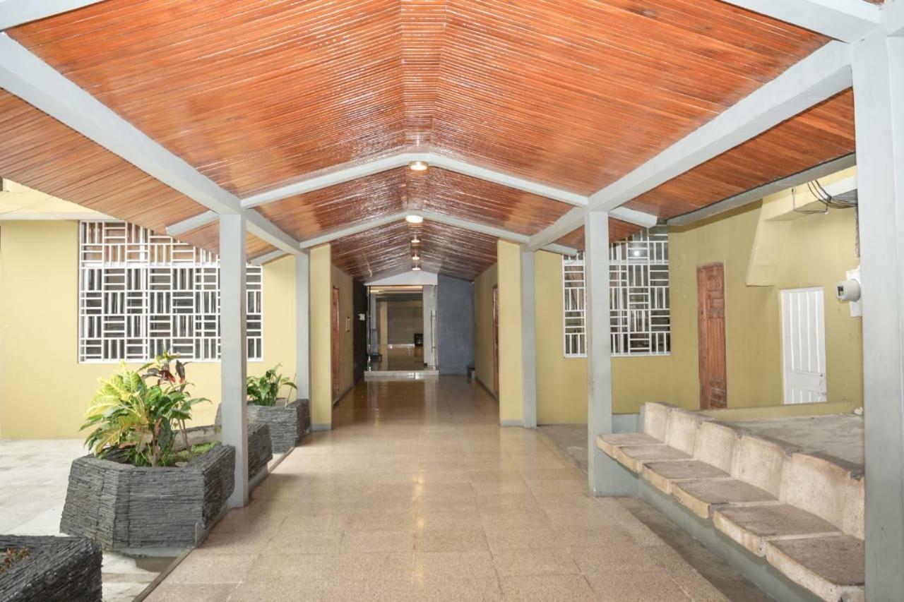 Hotel Olimpico En Quevedo Екстериор снимка